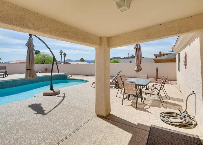 Holiday home Pool, Hot Tub & Mtn Views: Havasu Home! Lake Havasu City